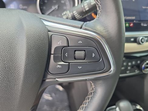 Certified 2021 Buick Encore GX Select w/ Advanced Technology Package FWD image 25