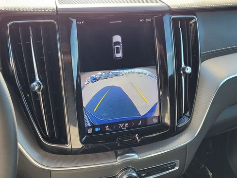 Used 2022 Volvo XC60 T8 R-Design w/ Advanced Package image 25