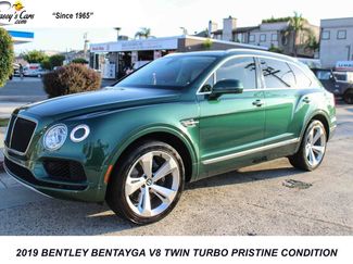 Used 2019 Bentley Bentayga AWD/4WD video 1