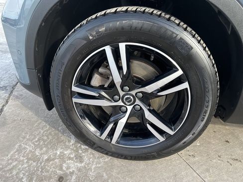 Used 2023 Volvo XC40 B5 Plus w/ Driver Assist Package image 10