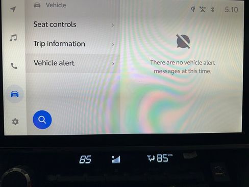 Used 2025 Toyota Tundra Platinum image 36