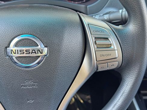 Used 2013 Nissan Altima 2.5 S image 21