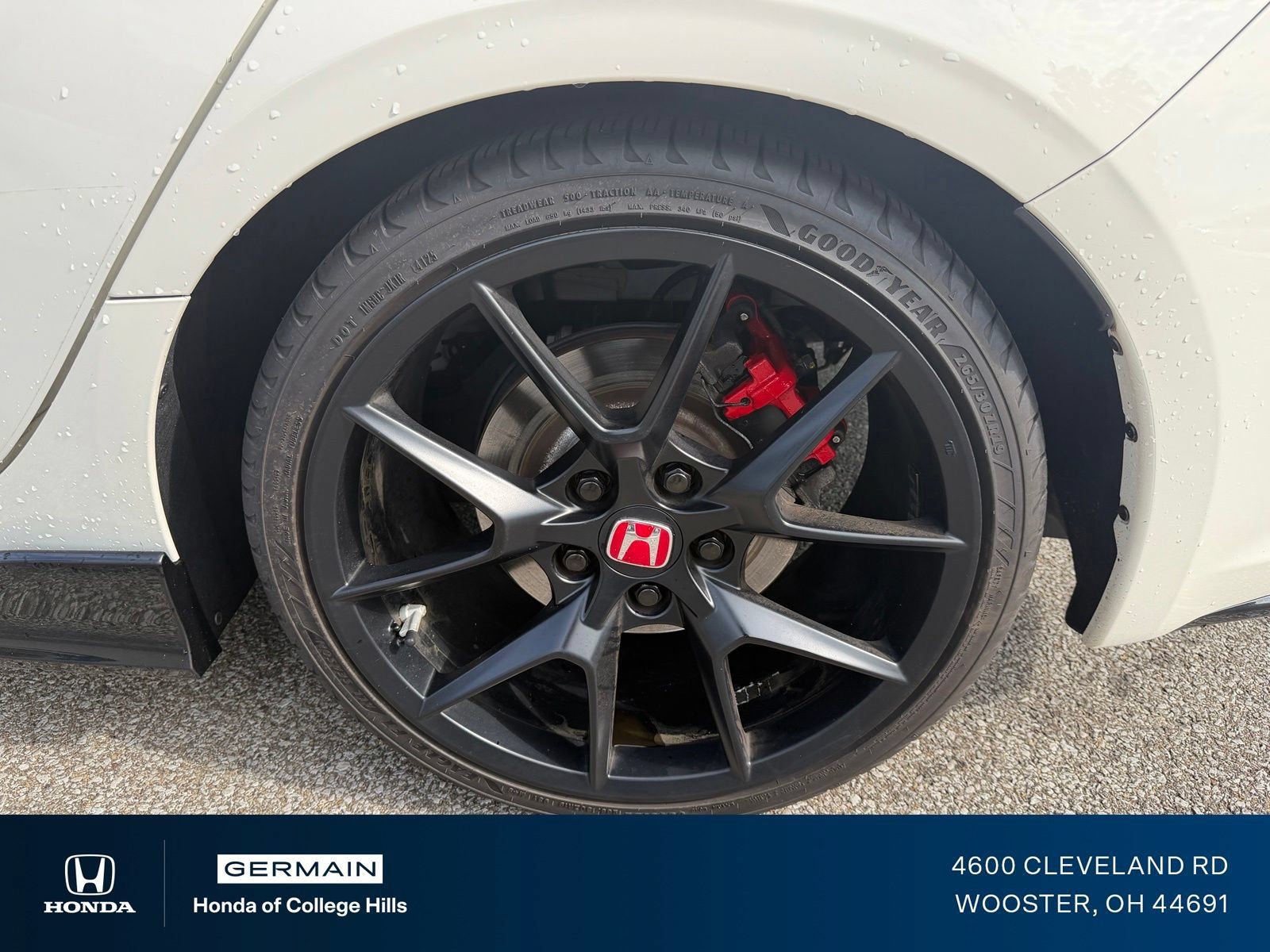 Used 2024 Honda Civic Type R image 11