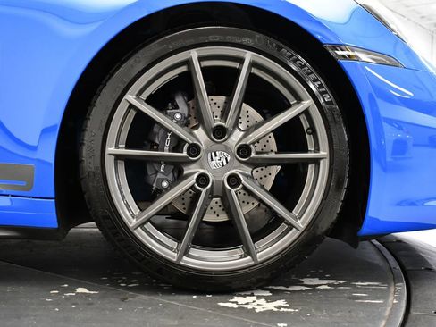 Used 2024 Porsche 911 Carrera T image 19