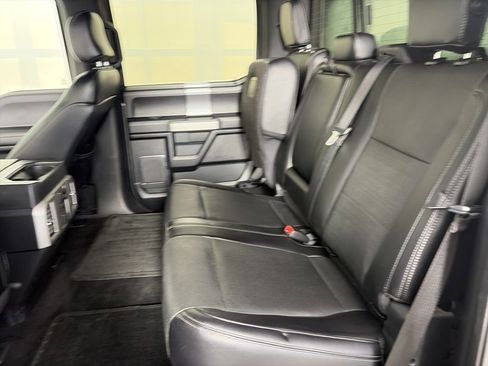 Used 2015 Ford F150 Lariat w/ Equipment Group 502A Luxury image 13