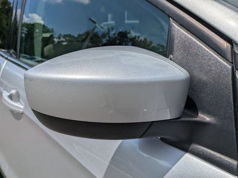 Used 2018 Ford Escape SE w/ SE Sync 3 Package FWD image 12
