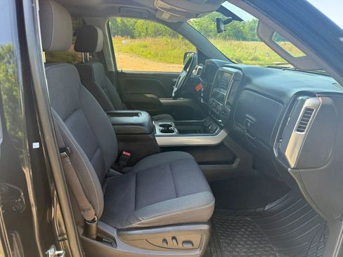 Used 2017 Chevrolet Silverado 1500 LT w/ LPO, Black Pack AWD/4WD image 29