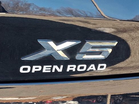 Used 2021 BMW X5 xDrive40i w/ M Sport Package image 30