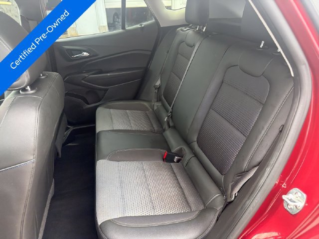 Used 2025 Chevrolet Trax LT w/ LT Convenience Package FWD image 24