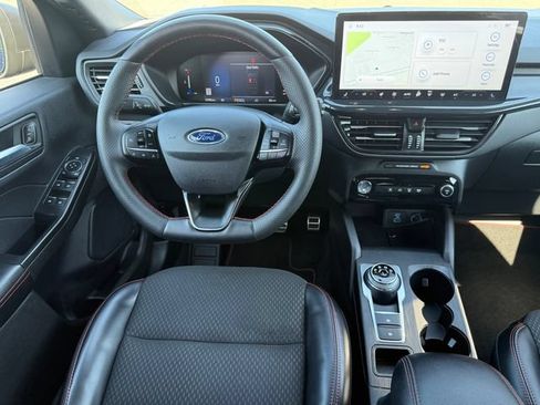 Certified 2023 Ford Escape ST-Line w/ Tech Pack #1 AWD/4WD image 8