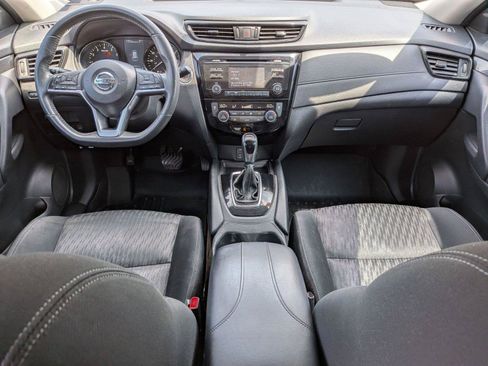 Used 2017 Nissan Rogue SV AWD/4WD image 31