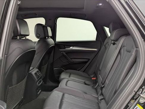 Used 2023 Audi Q5 2.0T Premium Plus w/ Premium Plus Package AWD/4WD image 17