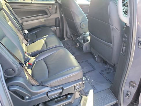 Used 2022 Honda Odyssey EX-L image 19
