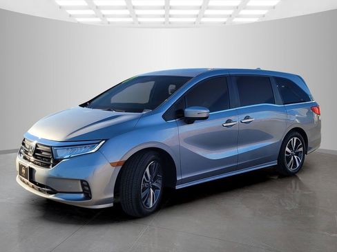 Used 2023 Honda Odyssey Touring image 8