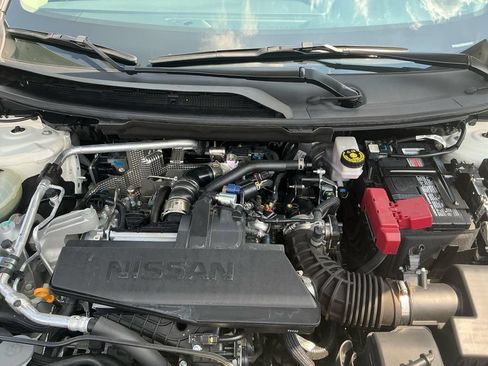 Used 2026 Nissan Rogue SV w/ SV Premium Package FWD image 25