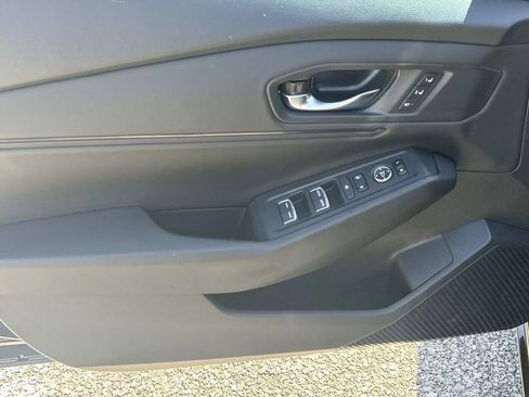 Used 2023 Honda Accord EX-L image 17