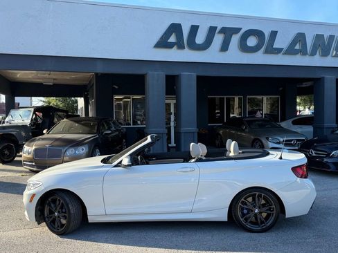 Used 2016 BMW M235i xDrive Convertible image 3