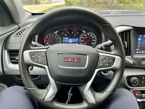 Used 2023 GMC Terrain SLE w/ LPO, Floor Liner Package image 19