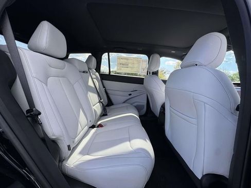 New 2026 Jeep Cherokee Limited AWD/4WD image 16