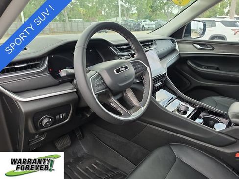 Used 2023 Jeep Grand Cherokee Limited w/ Black Appearance Package RWD image 14