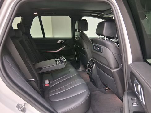 Certified 2022 BMW X5 sDrive40i w/ M Sport Package image 34