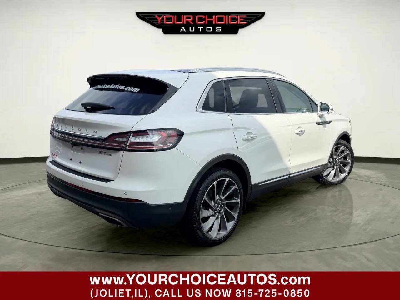 Used 2020 Lincoln Nautilus Reserve w/ Equipment Group 201A AWD/4WD image 9
