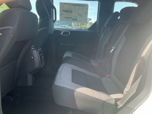 New 2026 Ford Bronco 4-Door AWD/4WD image 14