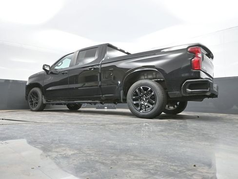 Used 2022 Chevrolet Silverado 1500 RST AWD/4WD image 35