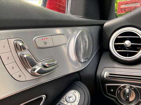 Used 2018 Mercedes-Benz C 300 4MATIC Sedan image 34