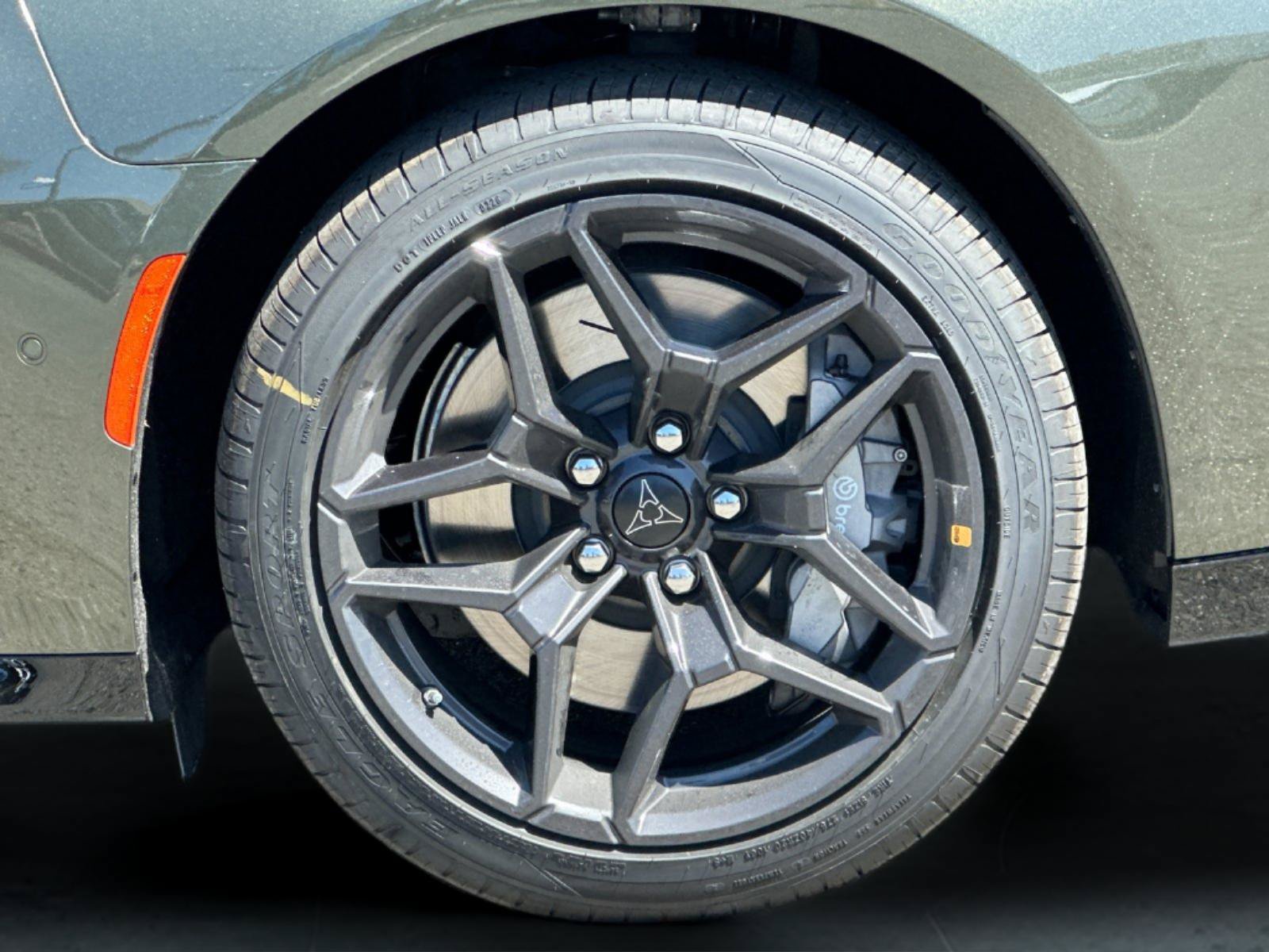 New 2026 Dodge Charger Scat Pack w/ Blacktop Package AWD/4WD image 23