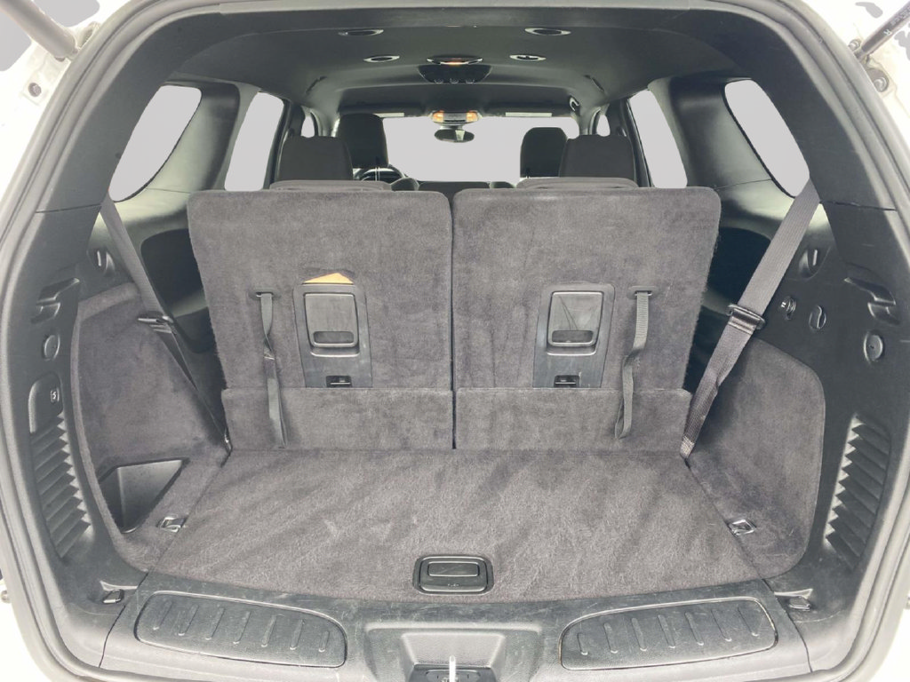 Used 2025 Dodge Durango GT RWD image 8
