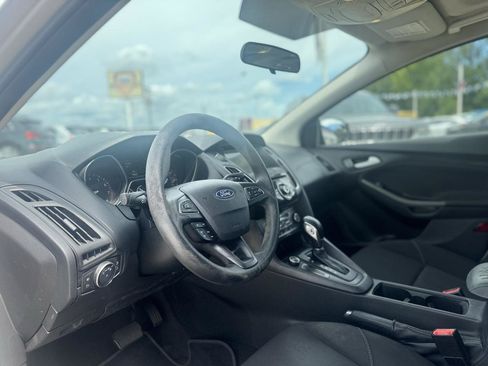 Used 2018 Ford Focus SEL FWD image 9
