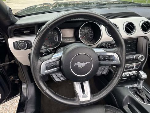 Used 2016 Ford Mustang GT Premium w/ Equipment Group 401A RWD image 23