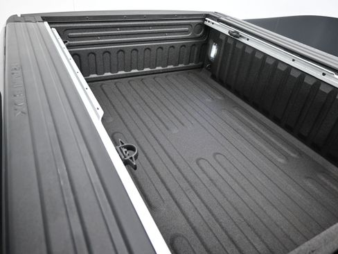 Used 2019 RAM 2500 Laramie image 44