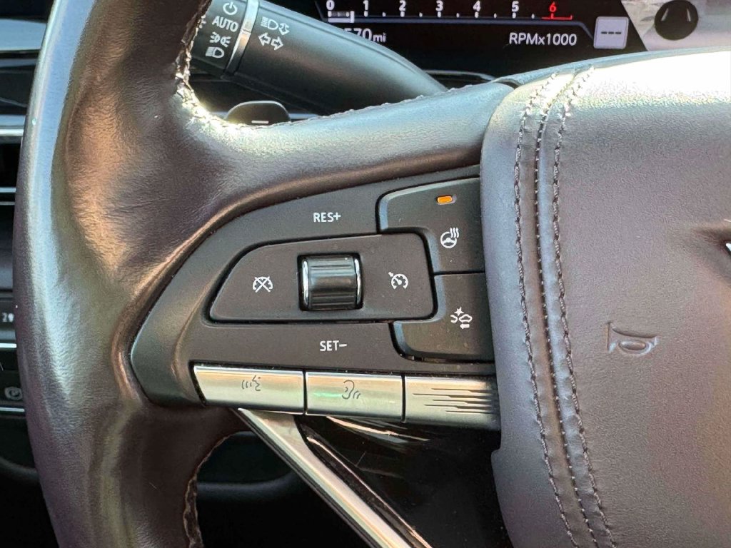 Used 2023 Cadillac Escalade Sport Platinum AWD/4WD image 23