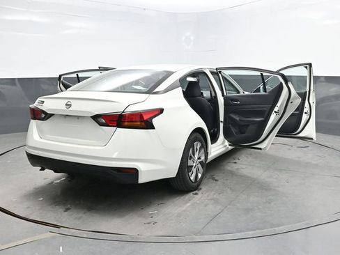 Used 2021 Nissan Altima 2.5 S FWD image 44