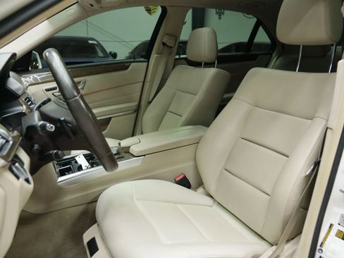 Used 2014 Mercedes-Benz E 350 Sedan w/ Premium 1 Package image 20