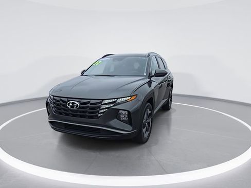 Certified 2022 Hyundai Tucson SEL AWD/4WD image 3
