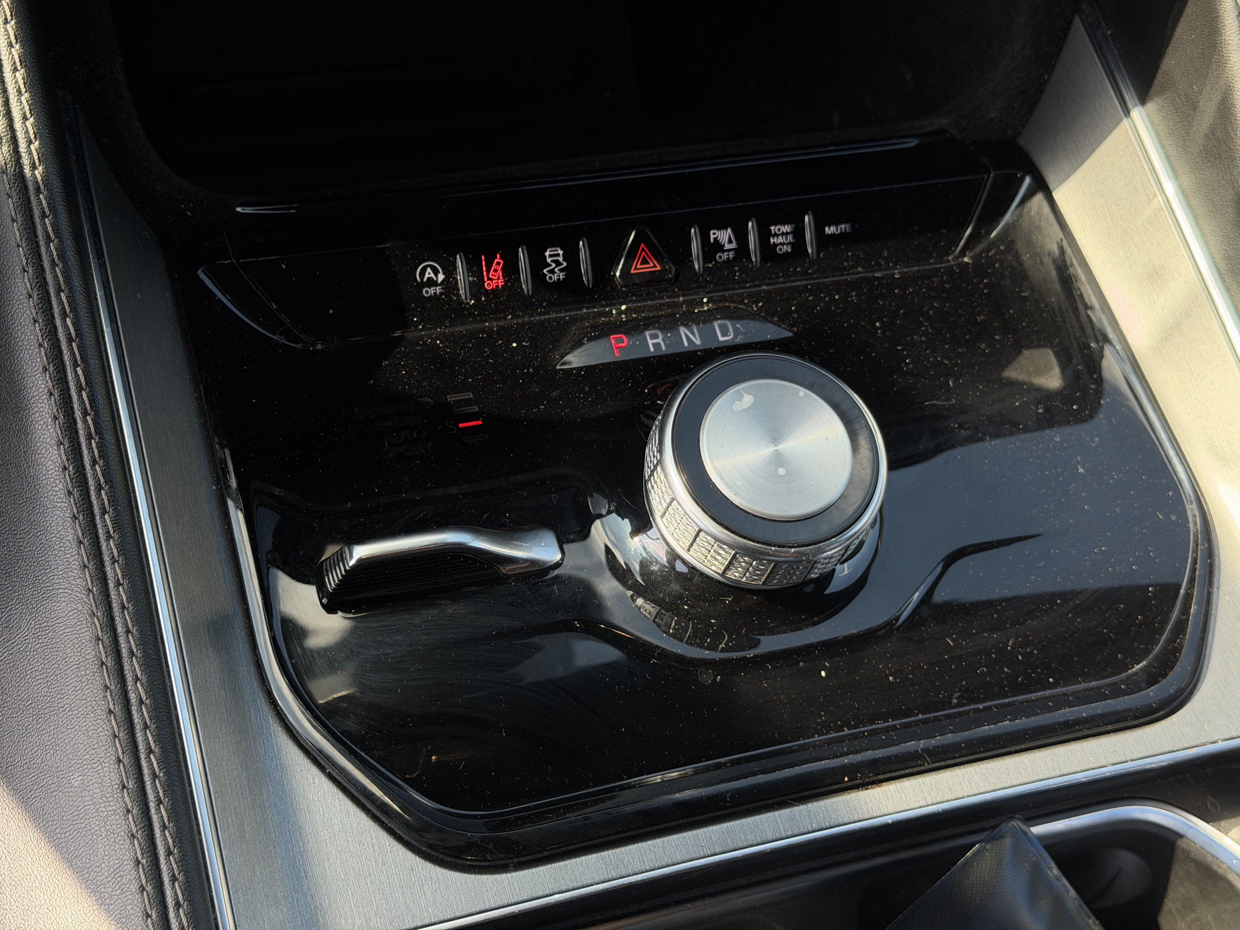 Used 2023 Jeep Wagoneer Series II AWD/4WD image 16