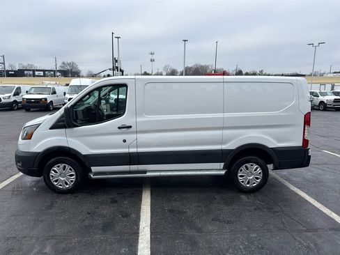 Used 2024 Ford Transit 250 Low Roof w/ Exterior Upgrade Package image 5