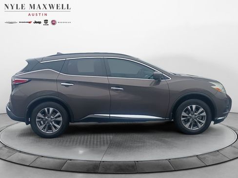 Used 2017 Nissan Murano SV FWD image 17