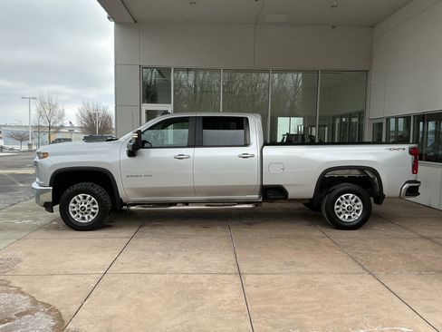 Used 2021 Chevrolet Silverado 2500 LT image 19