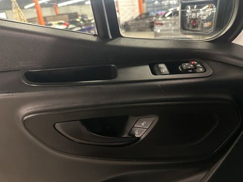 Used 2021 Mercedes-Benz Sprinter 144 Cargo image 17