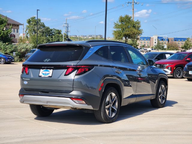 Used 2025 Hyundai Tucson SEL FWD image 7