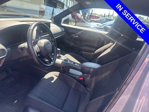Used 2025 Honda HR-V Sport image 9