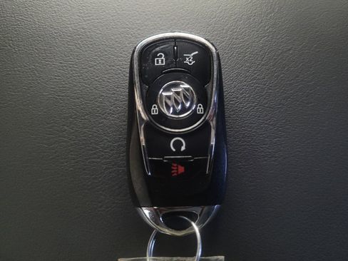 Used 2018 Buick Enclave Premium w/ LPO, Luxury Package FWD image 32