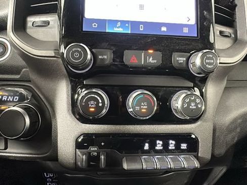 New 2026 RAM 1500 Express AWD/4WD image 26