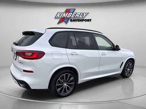Certified 2022 BMW X5 xDrive40i w/ M Sport Package image 5
