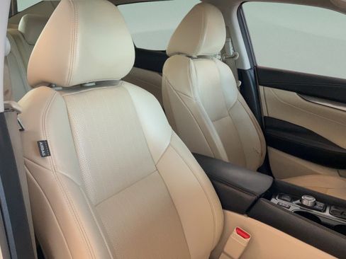 Used 2020 Nissan Maxima 3.5 SL w/ Floor Mat Group FWD image 43