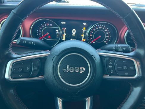 Used 2021 Jeep Gladiator Rubicon AWD/4WD image 24